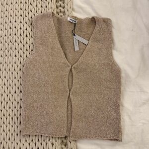 Rumoured Knit Vest